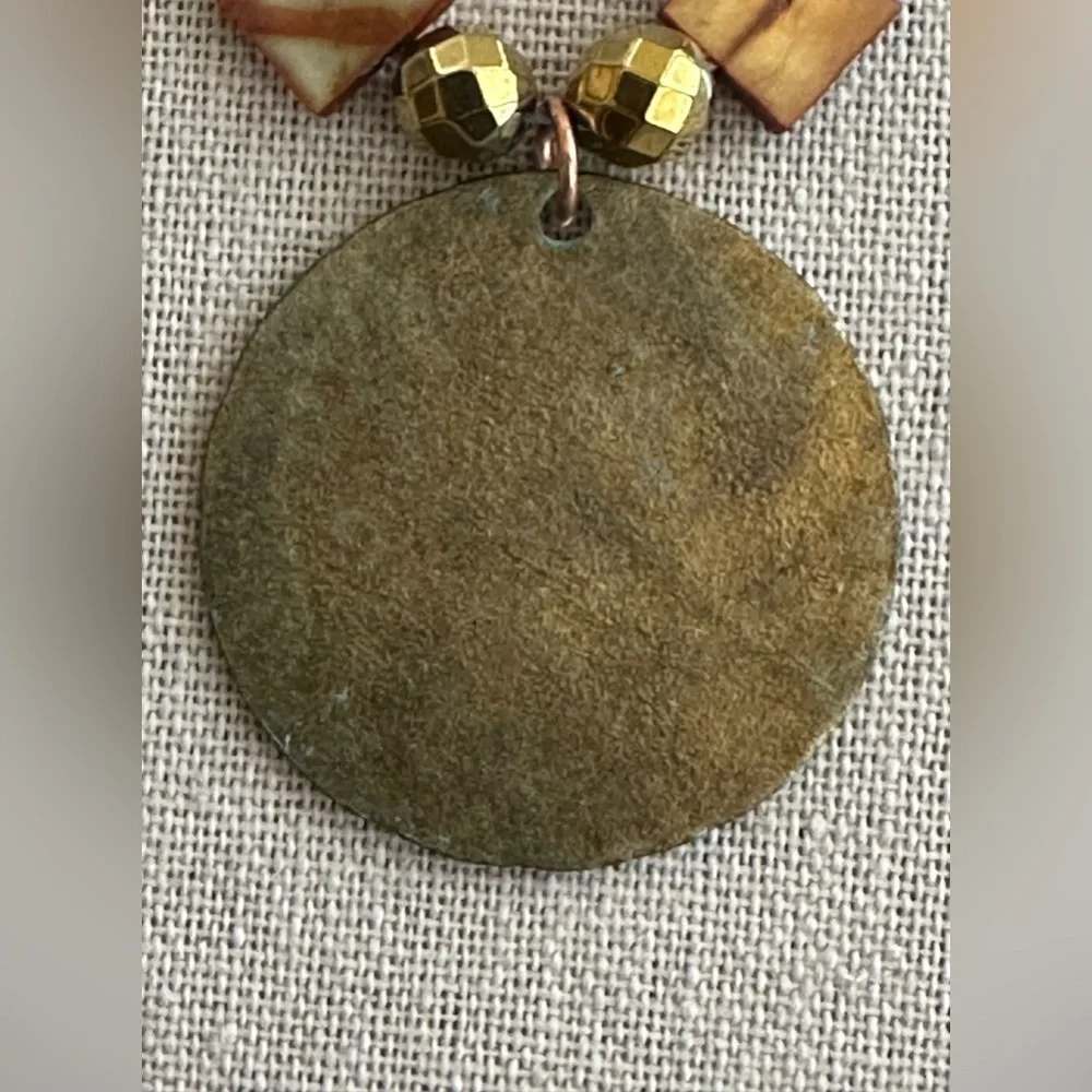 16 inch Mother of Pearl Choker necklace NWOT - Picture 7 of 13